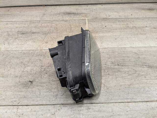 1996 - 2003 BMW Z3 E36 Front Left Driver Bumper Fog Lamp Light 8377941 M54B25O0