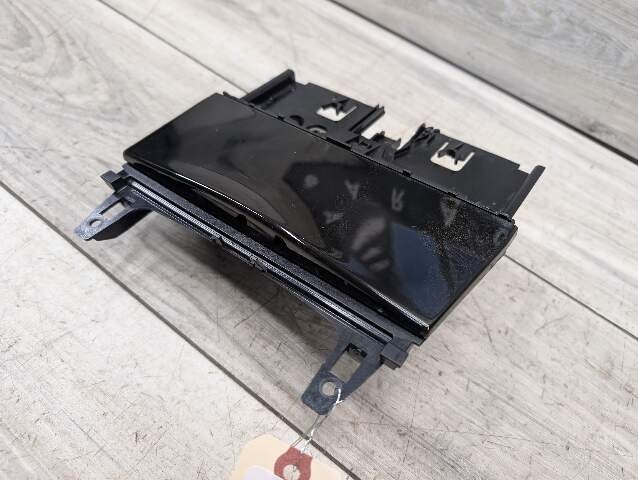 OEM Mercedes W204 W207 E350 E550 Front Center Console Ashtray Storage Compartment