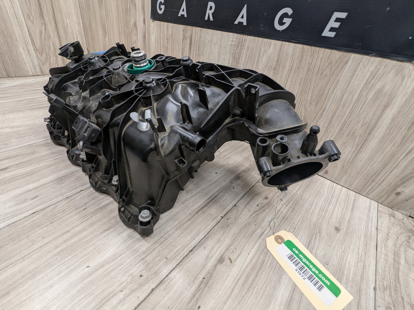 OEM BMW G01 G20 G26 G30 230 330 430 530 X3 Engine B46 Intake Manifold 8647975