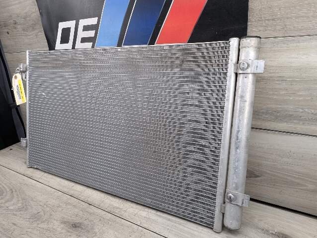 OEM BMW F90 G11 G12 G30 550 750 B7 M5 AC Air Conditioning Condensor N63 S63