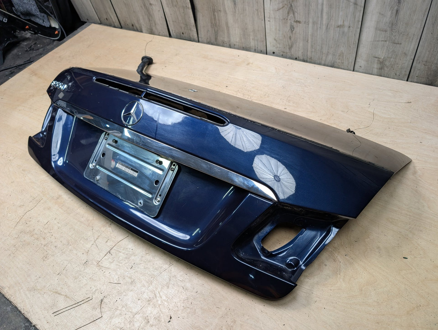 11-17 OEM Mercedes A207 C07 W207 E350 E400 E550 Trunk Lid Panel Deck Shell Blue Blue 890