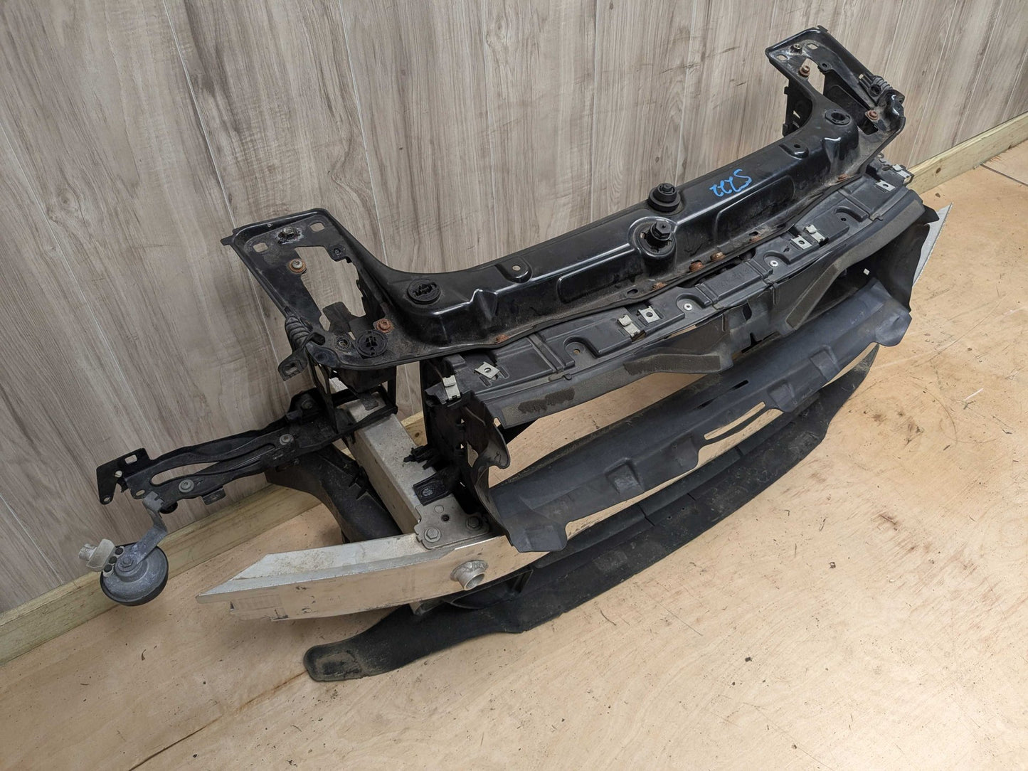 2014 BMW 435i F32 Front Clip Frame Radiator Support Assembly 7255393