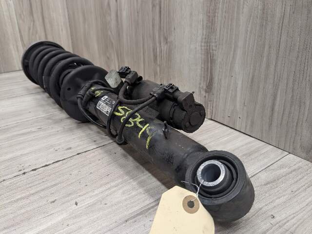17-23 OEM BMW G30 M550 Rear Right Passenger Side Spring Strut Shock Absorber VDC
