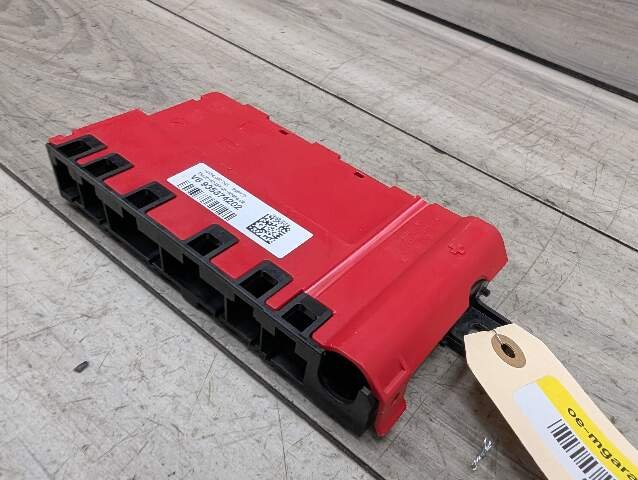 OEM BMW G11 G12 G14 G15 G16 G30 B+ Junction Terminal Power Relay Fuse Box