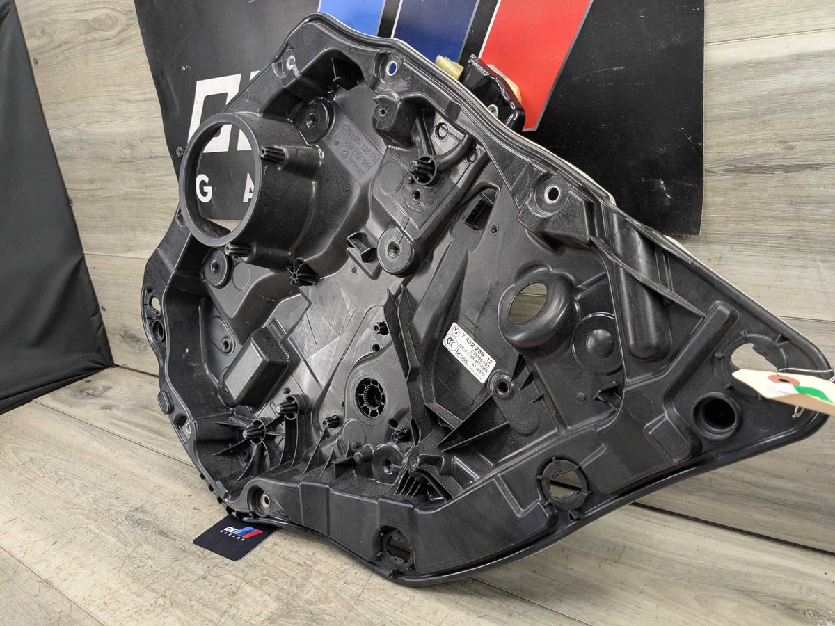 2019 BMW 330i G20 Rear Right Passenger Door Window Glass Regulator Motor 7432236 OEM BMW G20 G80 330 M340 M3 REAR Right Passenger Door Window Regulator Motor