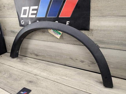 2016 BMW X3 F25 Rear Left Driver Fender Flare Arch Trim Molding 7210083