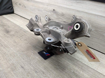 2021 BMW 330i G20 Rear Right Passenger Spindle Knuckle w/ Bearing 6899306 19-24 OEM BMW G20 330 M340 REAR Right Passenger Knuckle Hub Spindle Bearing RWD