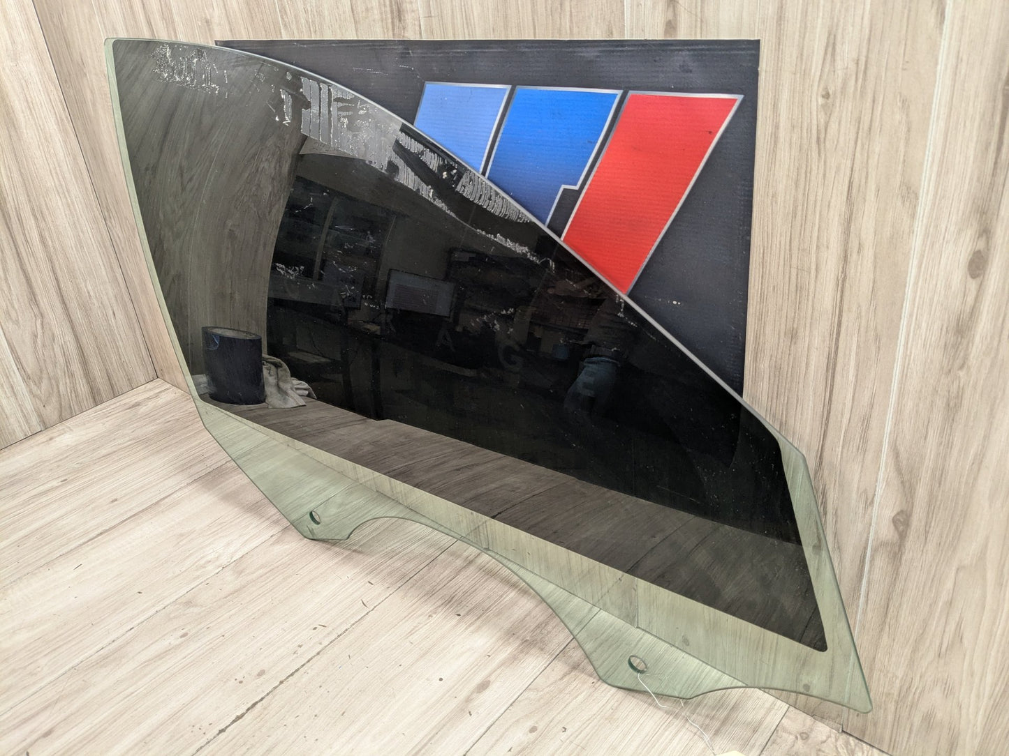 2020 BMW 740i G12 Front Right Passenger Door Window Glass 7337982 16-22 OEM BMW G11 G12 740 750 M760 Front Right Passenger Door Window Glass