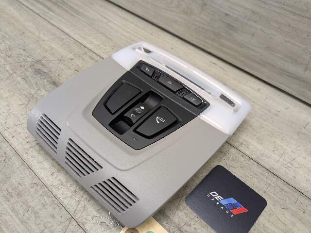 OEM BMW F15 F16 F39 F85 F86 X5 X6 Headliner Roof Console Dome Light Switch Gray