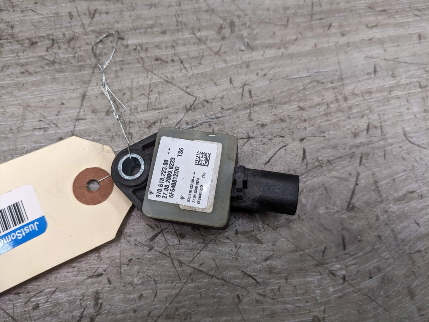 2010 Porsche Panamera - Airbag Deployment Accelerator Crash Impact Side Sensor PN: 970618223