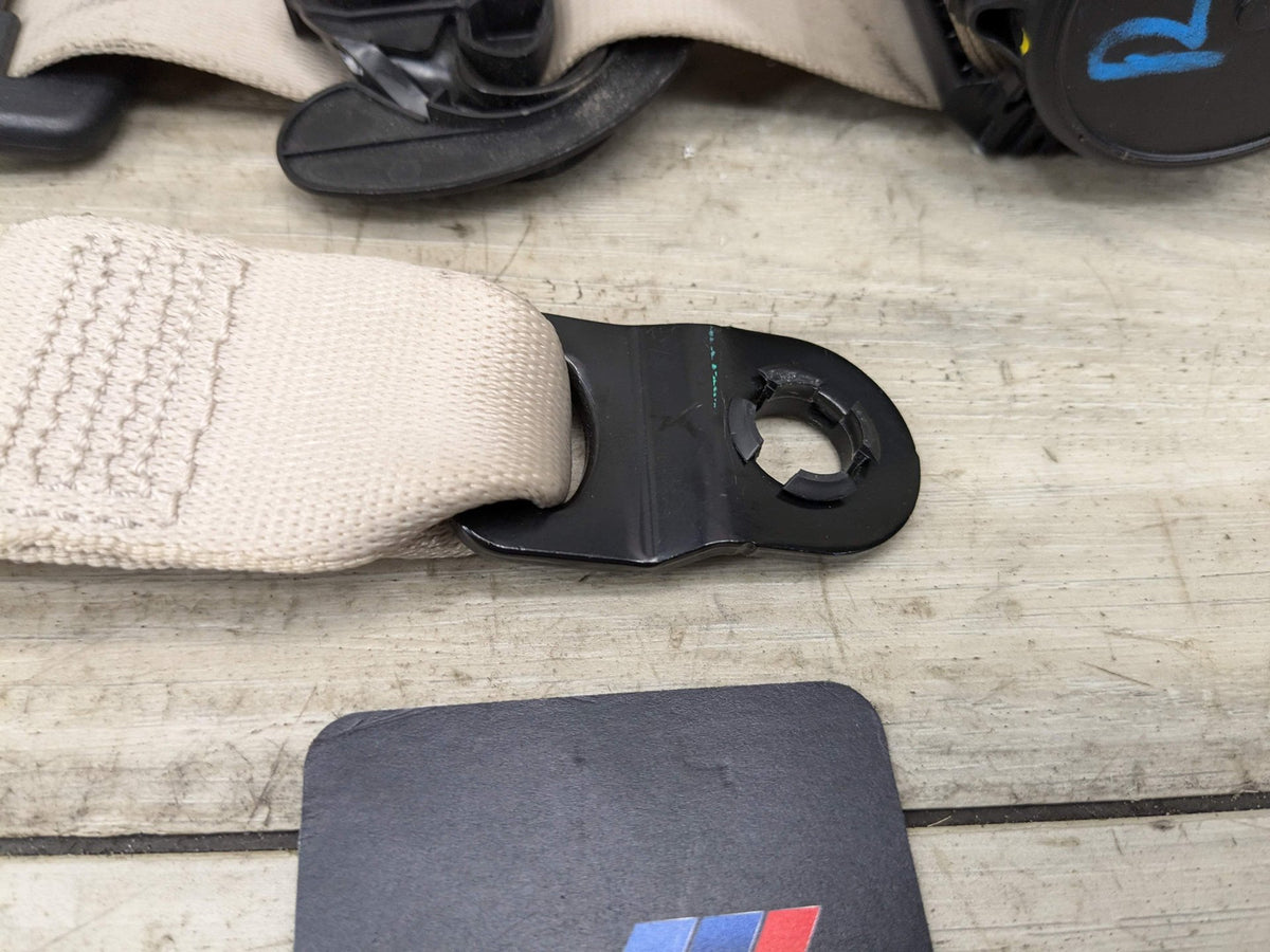 14-18 OEM BMW F15 X5 Rear Right Passenger Seatbelt Seat Belt Retractor Beige