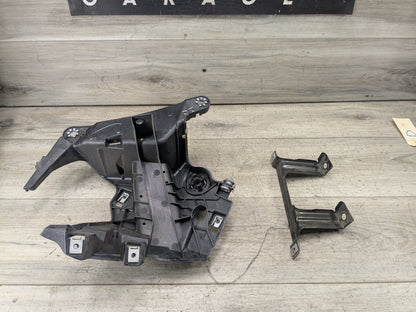 OEM BMW F15 F16 F85 F86 X5 X6 Front Left Driver Fender Mount Support Brackets