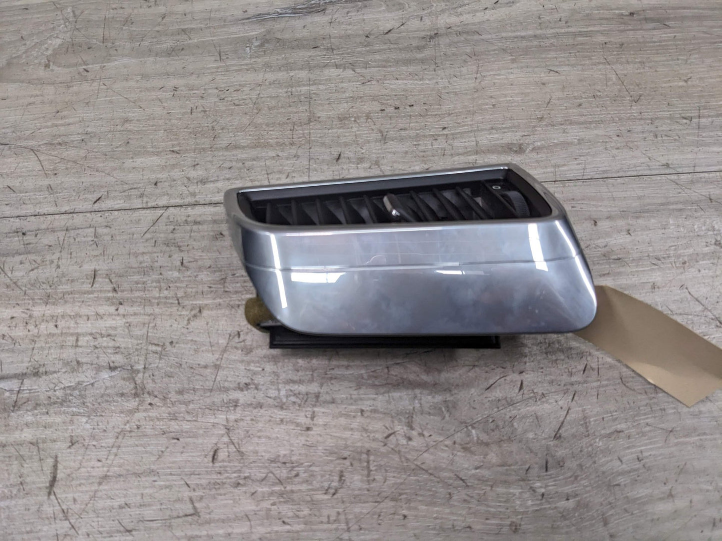 10-16 OEM Porsche Panamera Rear Right B Pillar A/C Air Vent