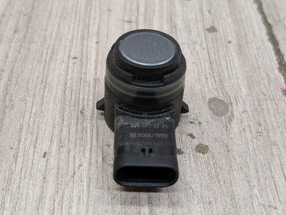 2017-2023 BMW M550i G30 Bumper PDC Parking Distance Sensor 9283200 15-20 OEM BMW F16 F90 F97 G01 G30 I12 i8 M5 X3 Bumper Parking PDC Sensor OEM