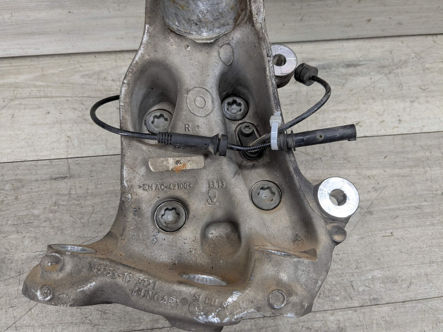 14-20 OEM BMW F22 F23 RWD Front Right Passenger Side Spindle Hub Carrier Knuckle