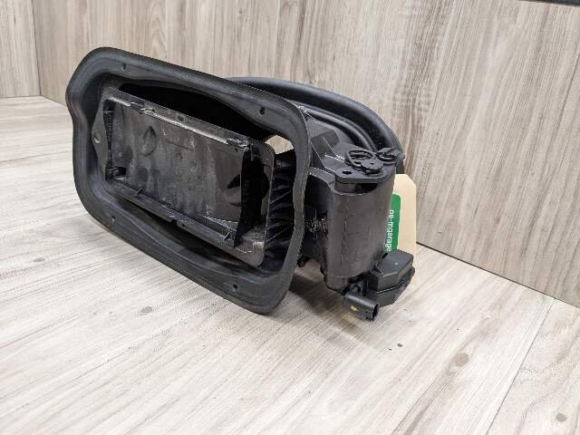 OEM BMW F22 228 230 M235 M240 Gas Fuel Tank Door Flap Cap Lid Cover Assembly