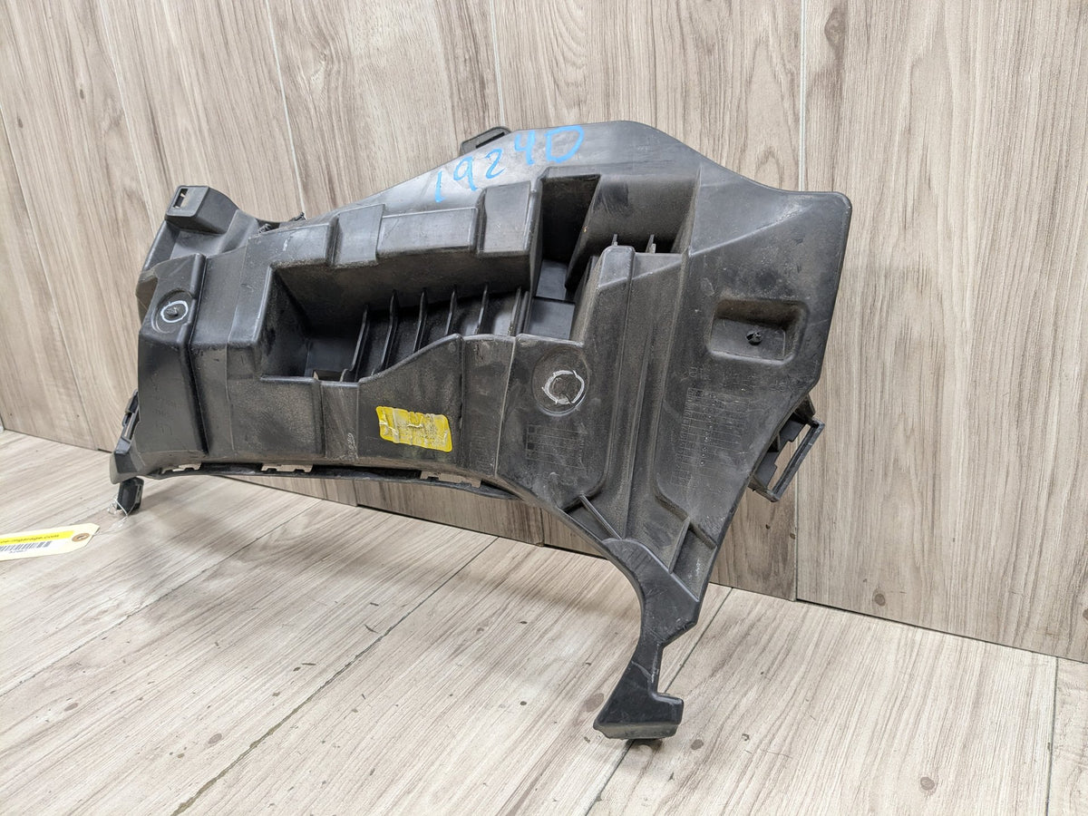 2020 BMW X3 F97 - Front Left Bumper Mounting Bracket Side Support PN: 8065191