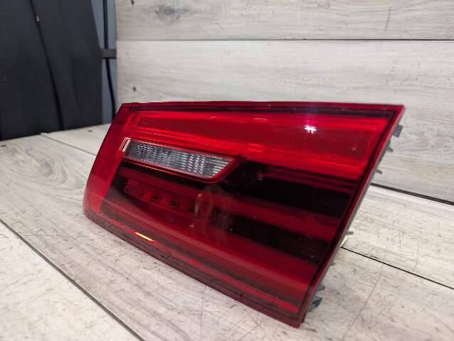 2017 - 2023 BMW M550i G30 Rear Right Passenger Inner Tail Light 7376476 N63B44O2