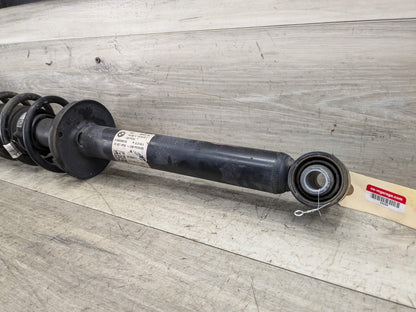 2017 BMW 540i G30 Rear Left Driver Spring Strut Shock Absorber 6866617 OEM BMW G30 530 540 REAR Left Right Side Suspension Strut Shock Absorber Spring