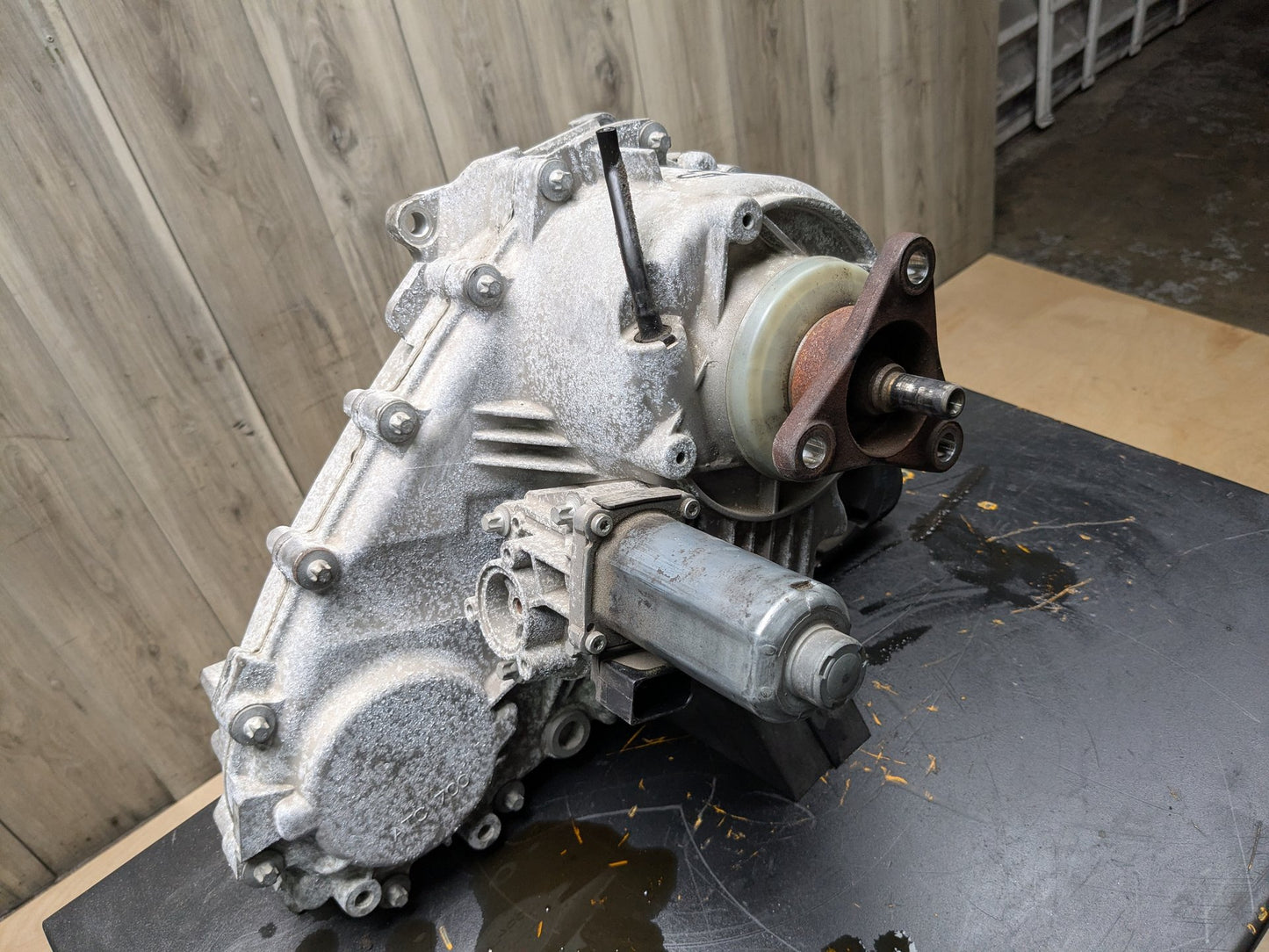 2010 BMW X5 Transmission Transfer Case 156191k 7599886