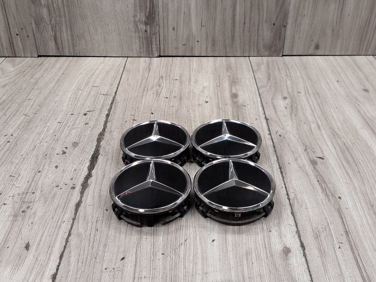 2009-2012 Mercedes-Benz E550 W212 Wheel Rim Hub Center Cap SET 2204000125 OEM