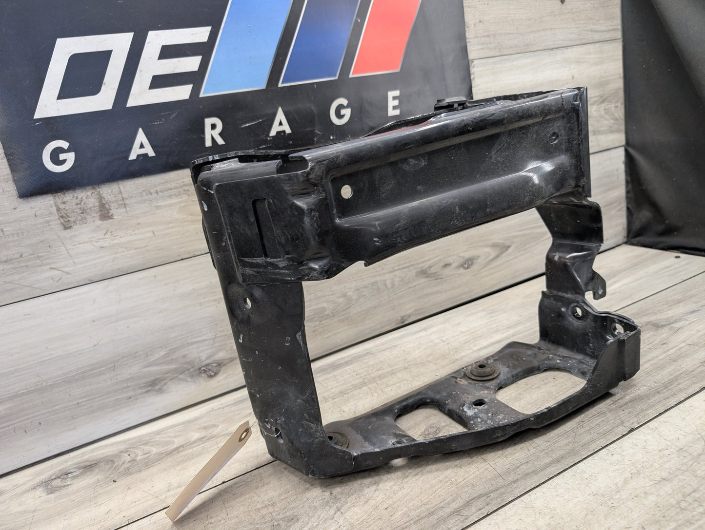 OEM BMW F90 F93 G12 G16 G30 M5 M8 Front Right Passenger Radiator Support Bracket