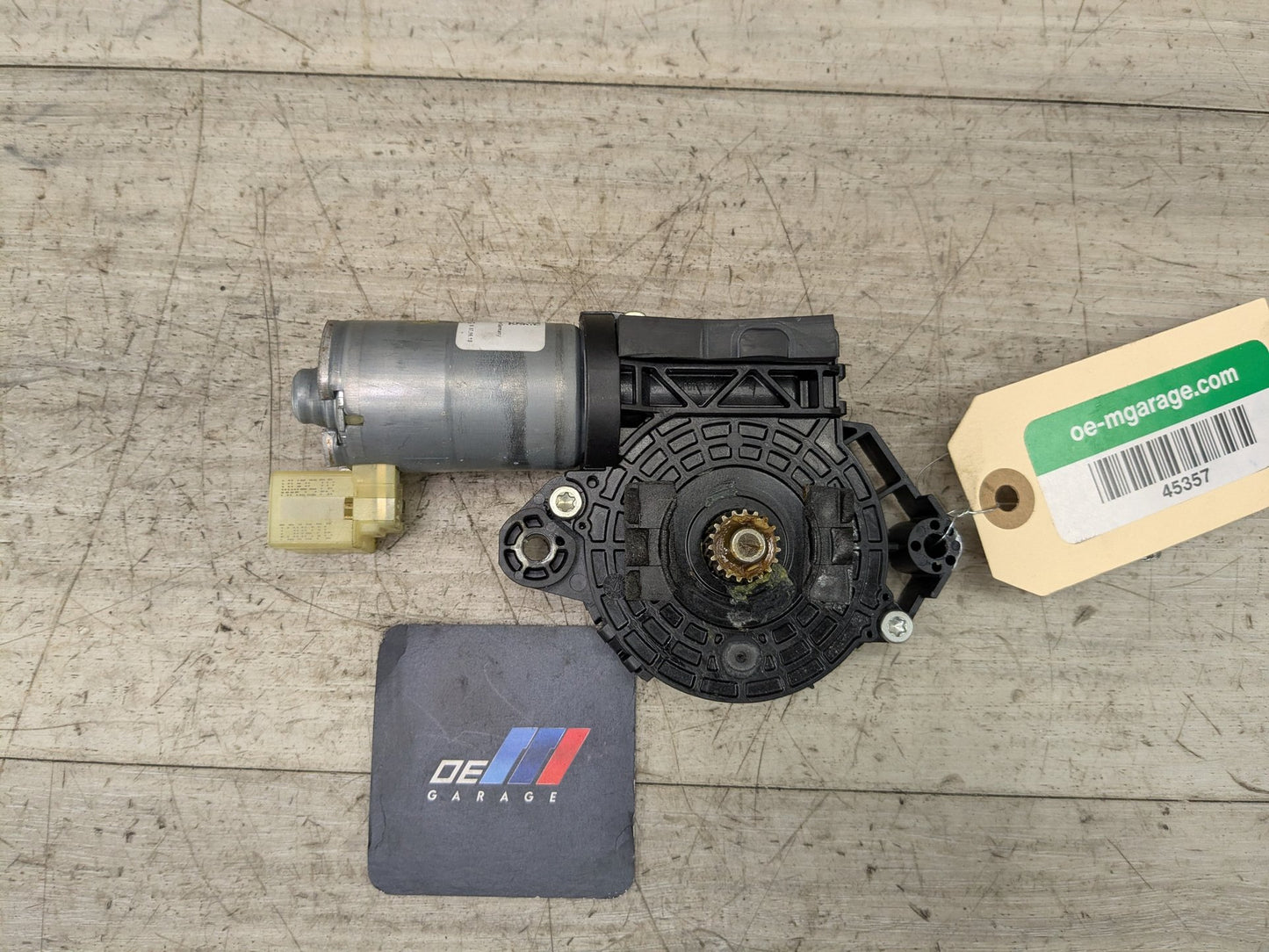 18-23 OEM AUDI Q5 SQ5 Rear Panoramic Sunroof Sun Moon Motor