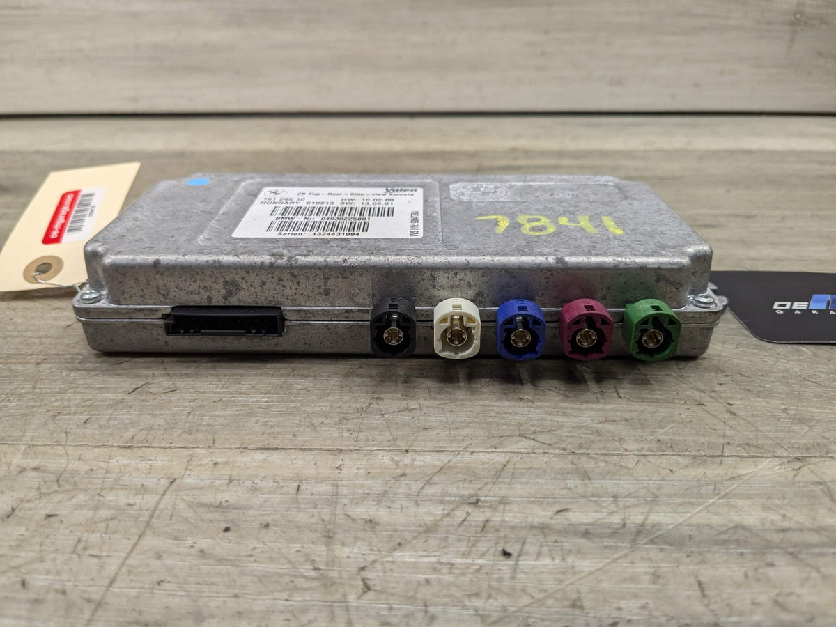 12-17 OEM BMW F30 F36 F32 F01 F02 Top Rear Side View Camera Control Module ECU