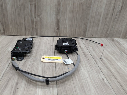 2020 BMW 740i G12 Liftgate Trunk Lid Liftgate Lock Latch Actuators SET 7441014 OEM BMW F90 F97 G01 G12 G22 G30 X3 M5 Trunk Lid Actuator Latch Lock System SET