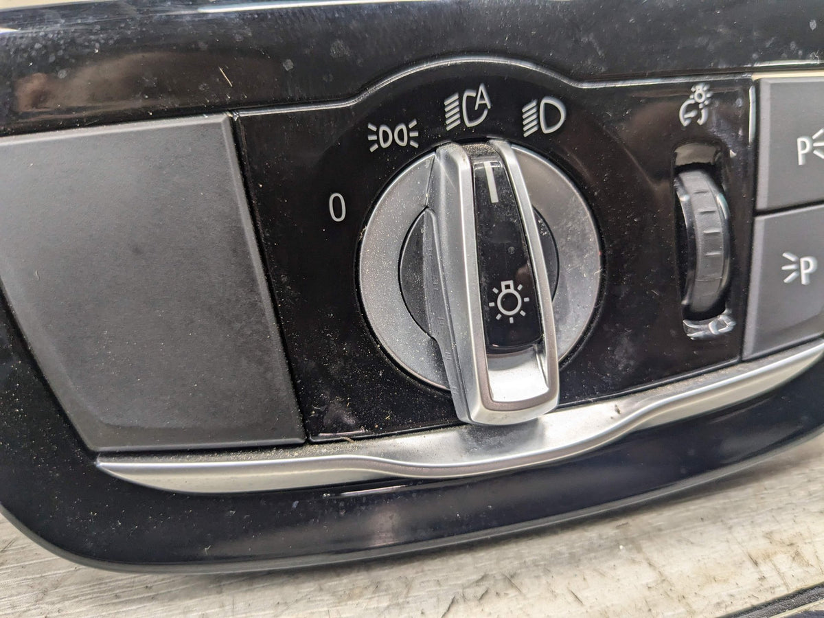 17-23 OEM BMW F90 M5 G30 G32 Headlight Switch Control Panel Light Module BLACK