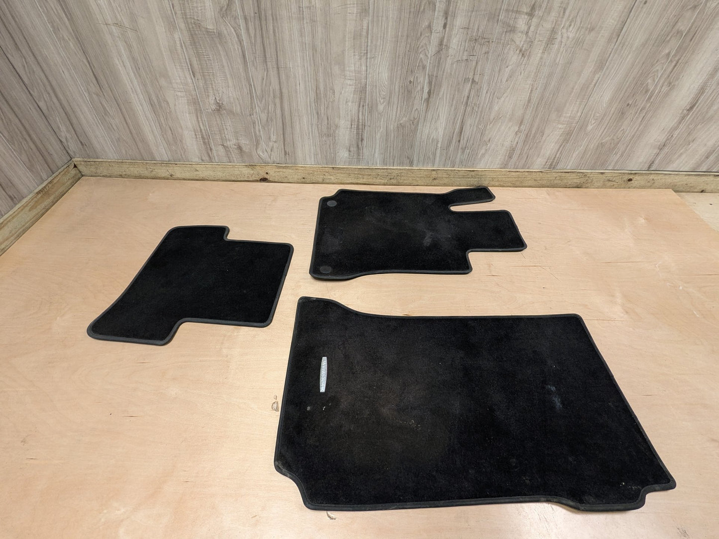 2015-2021 Mercedes-Benz C43 W205 Front Rear Left Right Mat Carpet Floor Mats SET A2056803048