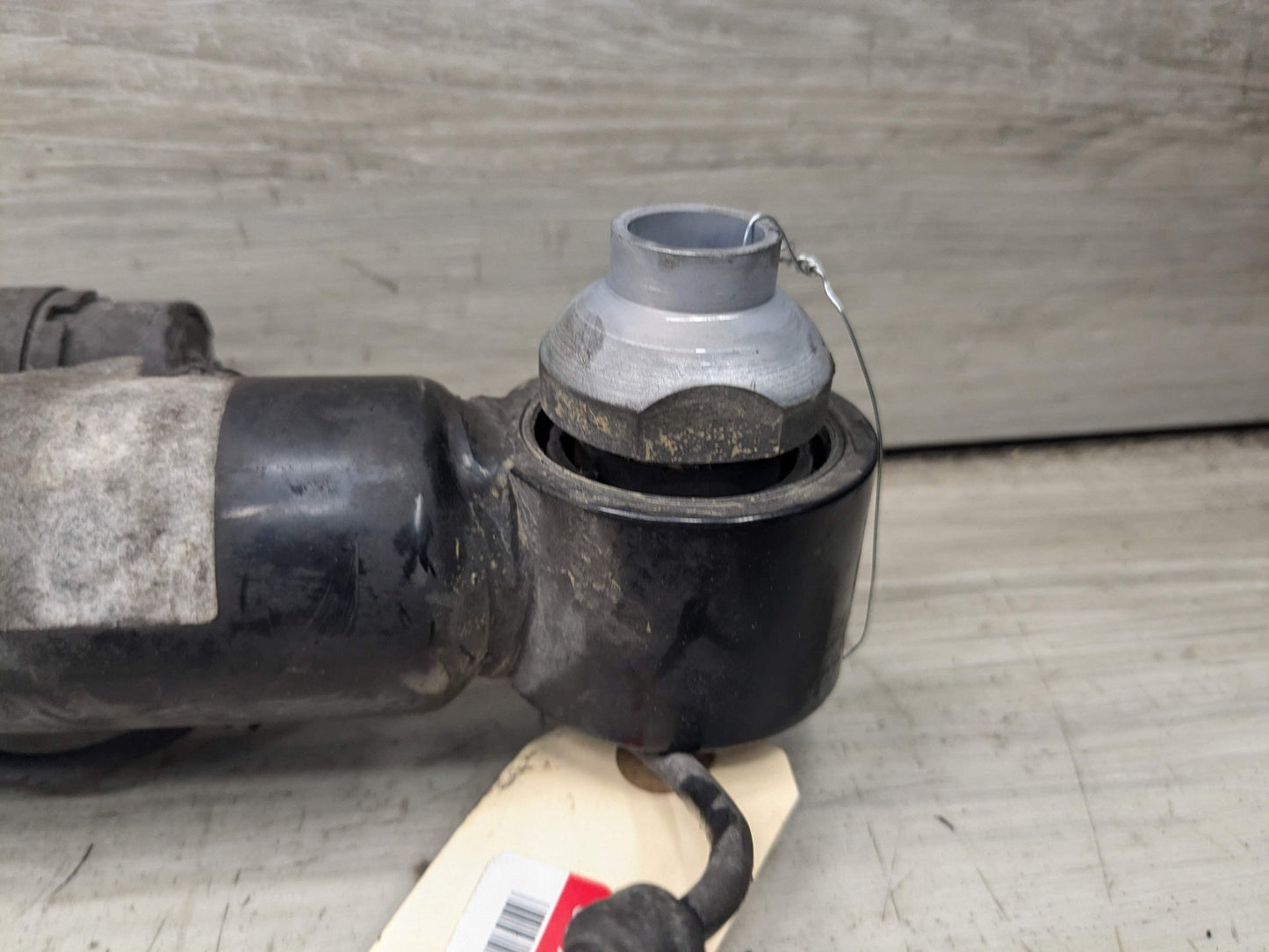 2018 BMW 550i G30 Rear Left Driver Spring Strut Shock Absorber 6867353 17-23 OEM BMW G30 M550 Rear Left Driver Side Strut Shock Absorber w/ Spring VDC