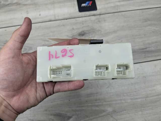 16-26 OEM BMW F90 G01 G12 G20 G30 Trunk Tailgate Decklid Function Control Module