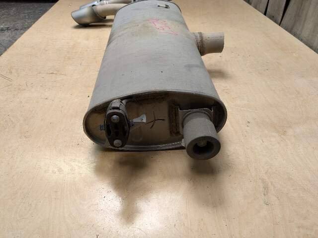 11-17 OEM BMW F25 F26 X3 X4 28iX Engine N20 Rear Exhaust Flap Muffler