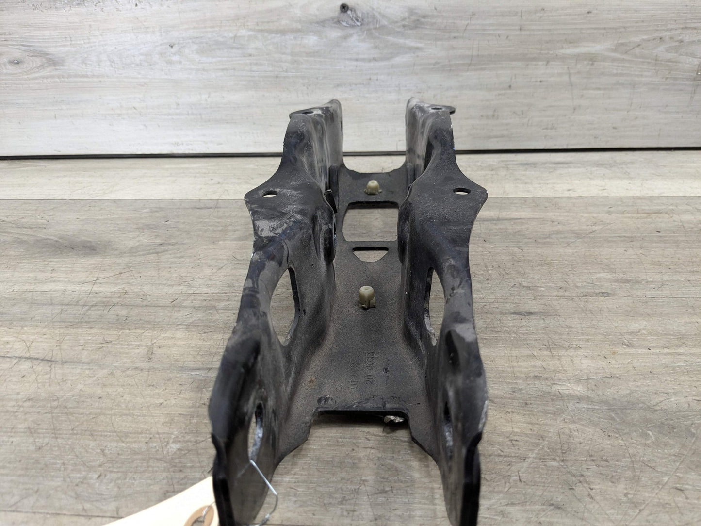 2020 BMW X5 G05 Rear Right Passenger Control Arm 6878031 19-23 OEM BMW G05 G06 G07 X5 X6 X7 Rear Left Driver Side Forward Control Arm OEM