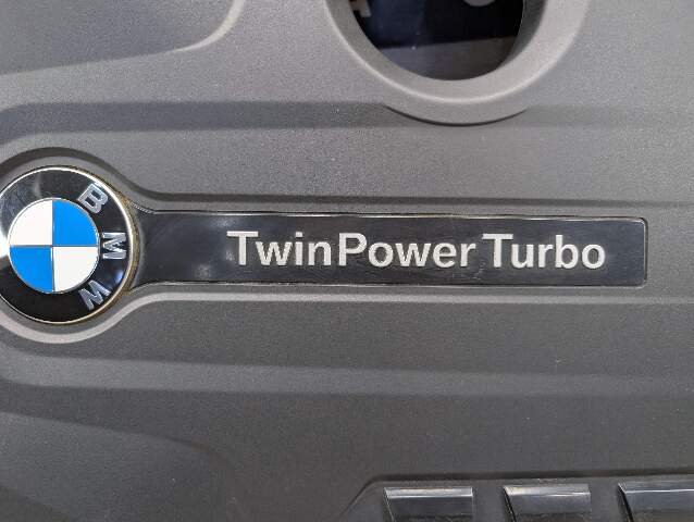 2018 - 2024 BMW X3 G01 Engine Cover 8657035