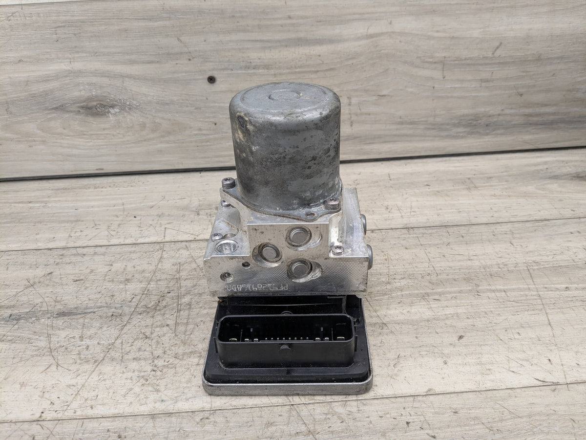 2019 BMW X3 G01 ABS Pump Module 6895450 PRE-LCI OEM BMW G01 G12 G30 X3 530 540 750 DSC ABS Pump Computer Anti Lock Brake OEM