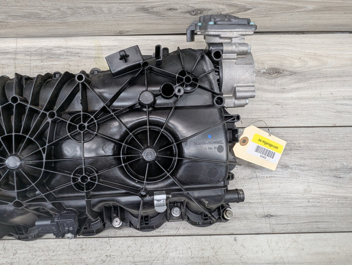OEM BMW G01 G05 G12 G20 G42 G30 M340 M440 X3 Engine B58 Intake Manifold 8647977