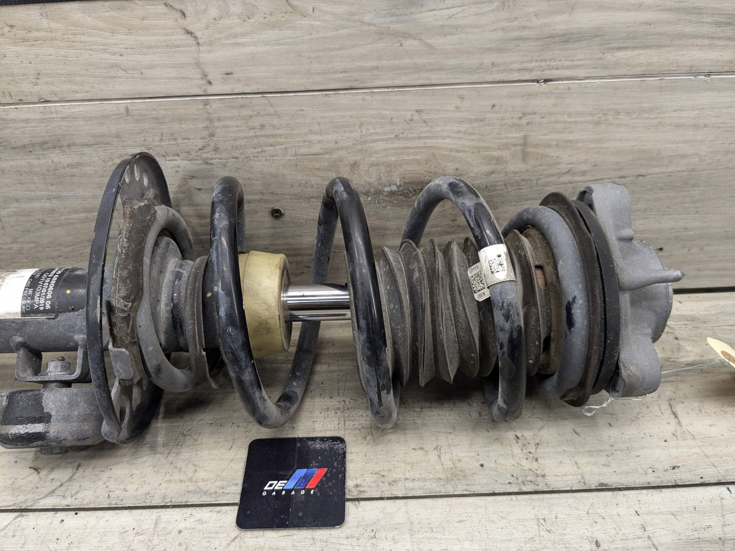 18-25 OEM BMW G01 G02 X3 X4 M40iX Front Right Passenger Spring Strut Shock