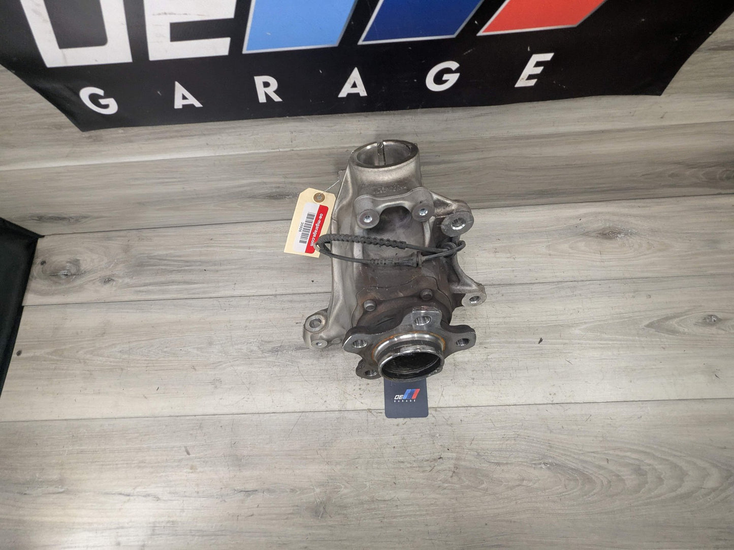 19-25 OEM BMW G20 G22 G23 FRONT Left Driver Hub Spindle Knuckle Bearing RWD