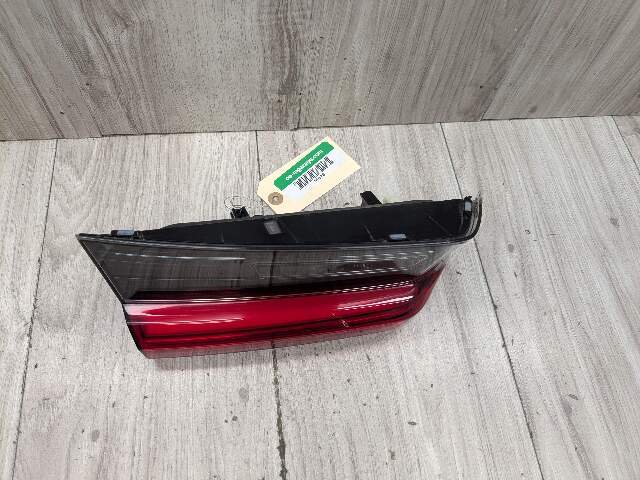 2019 BMW 330i G20 Rear Left Driver Inner Tail Light 7420455 19-21 OEM BMW G20 G80 330 M340 M3 Rear Left Driver LED Inner Stop Tail Light