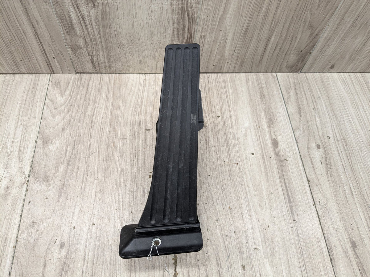 OEM BMW F15 F22 F25 F30 F36 F80 G01 G05 G20 X3 X5 Accelerator Throttle Gas Pedal