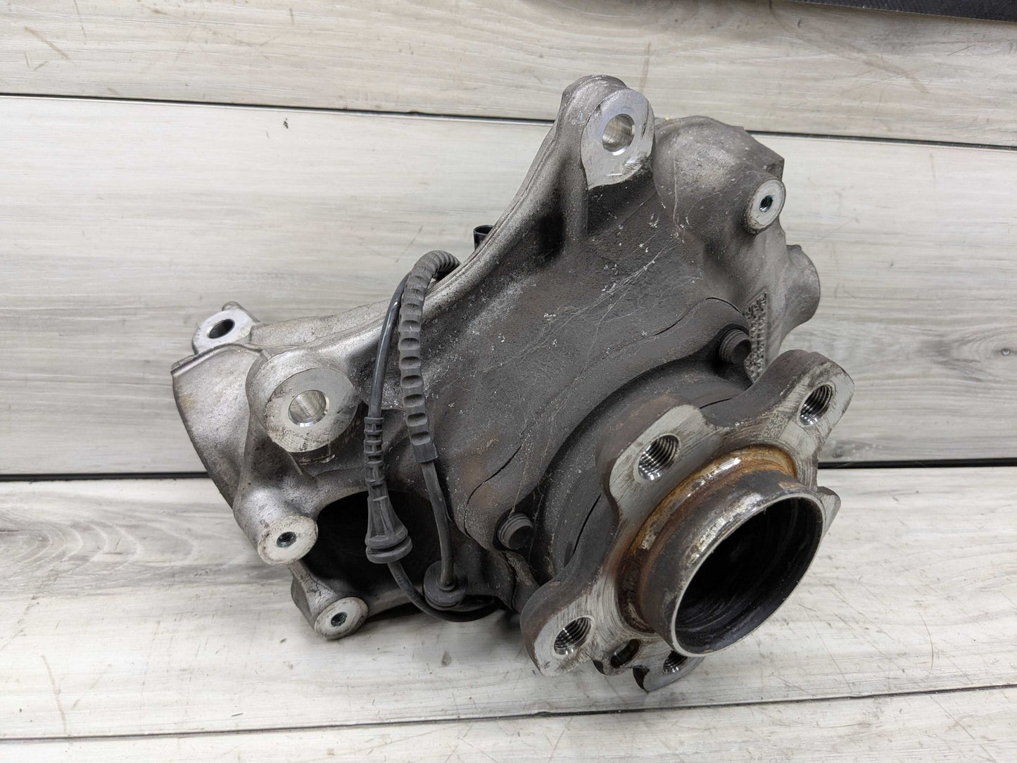 19-25 OEM BMW G20 G22 G23 FRONT Left Driver Hub Spindle Knuckle Bearing RWD