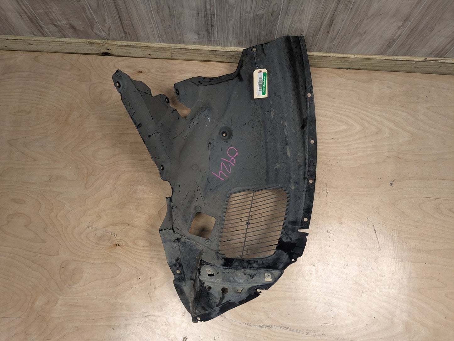 OEM BMW F25 F26 X3 X4 Front Right Passenger Fender Liner Wheel Splash Shield