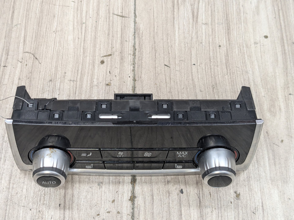 16-19 OEM BMW G11 G12 750 Rear AC Heater Climate Control Switch