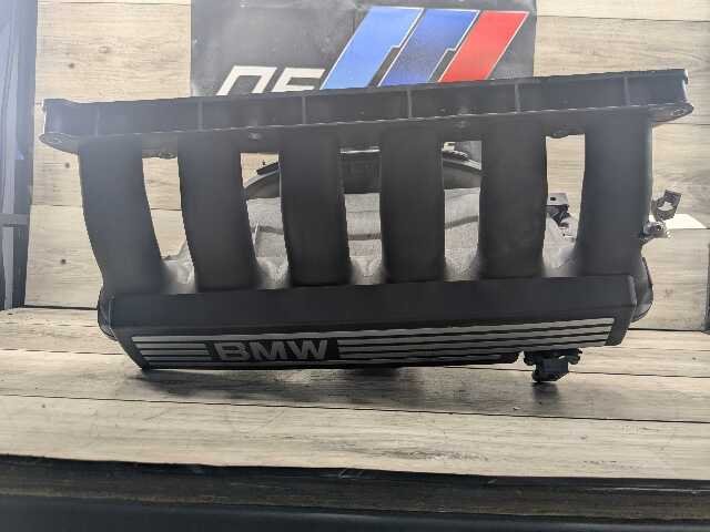 OEM BMW E70 E82 E88 E90 E92 E93 Engine N52 Intake Manifold w/ Throttle Body
