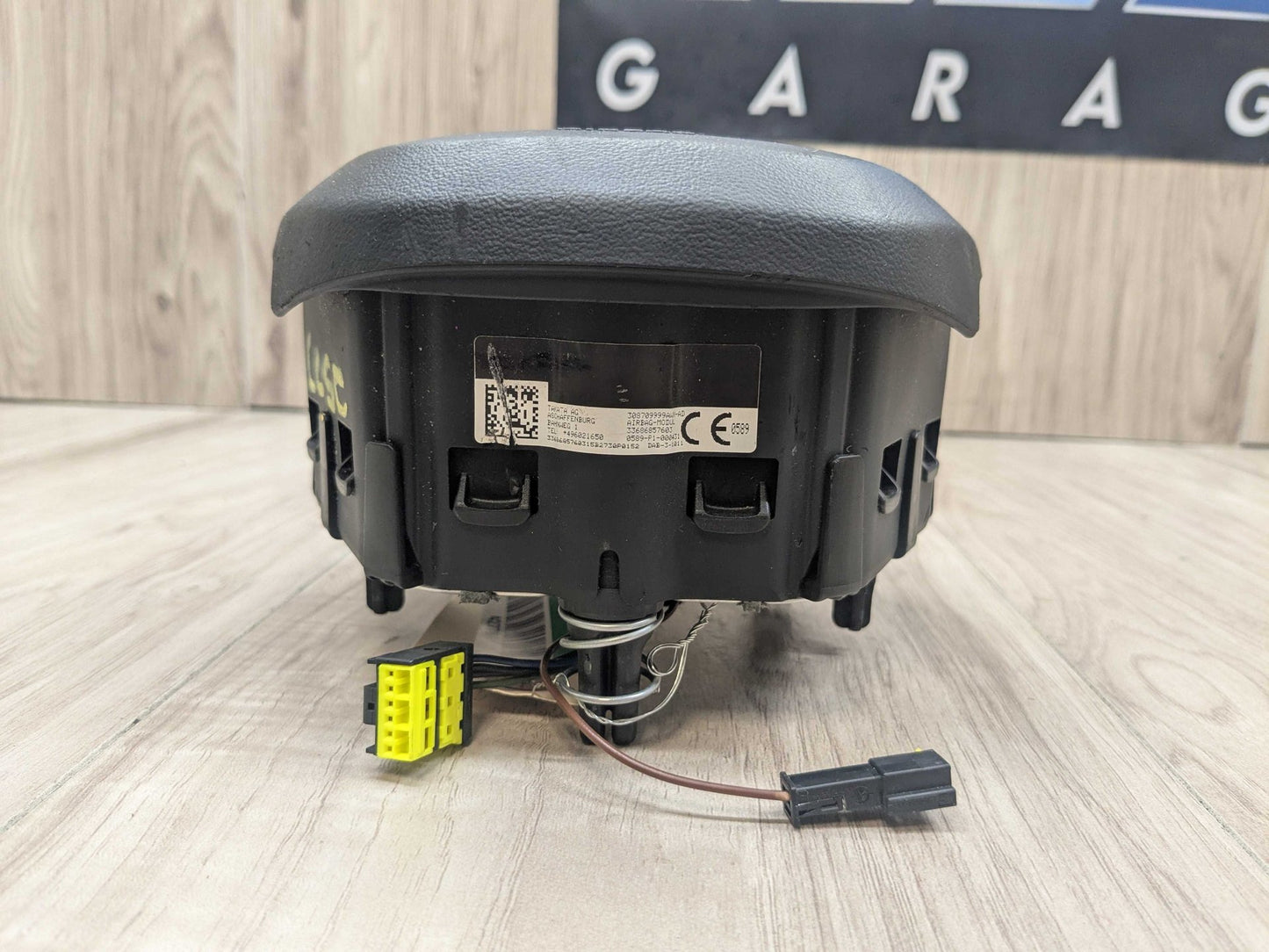 16-23 OEM BMW F39 F48 X1 X2 28i 28iX Front Driver Steering Wheel Airbag Air Bag