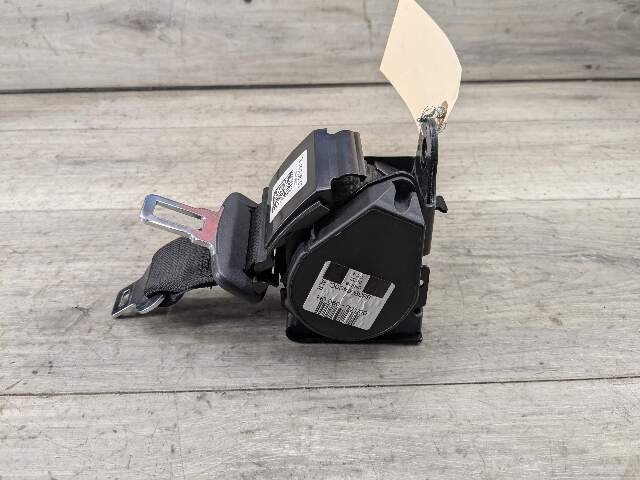 OEM BMW F90 M5 G30 530 540 Rear Center Middle Upper Seatbelt Seat Belt Retractor