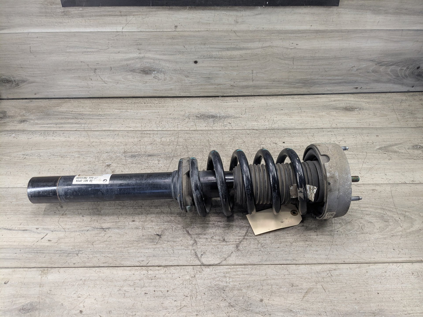OEM BMW F15 F16 X5 X6 35iX 35dX FRONT Left Driver Strut Shock Absorber Spring