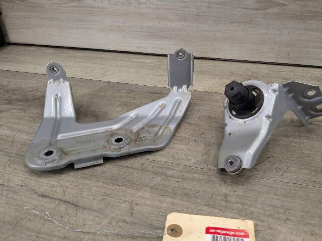 18-24 OEM BMW G01 G02 F97 X3 X4 Right Passenger Fender Wing Holder Bracket SET